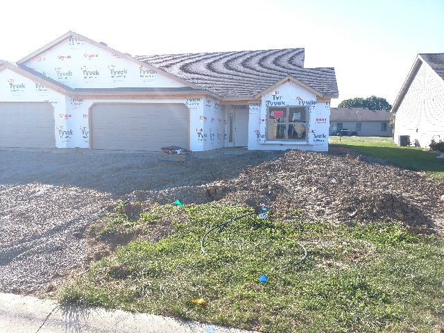 815 Heatherwood Lane, Ossian, IN