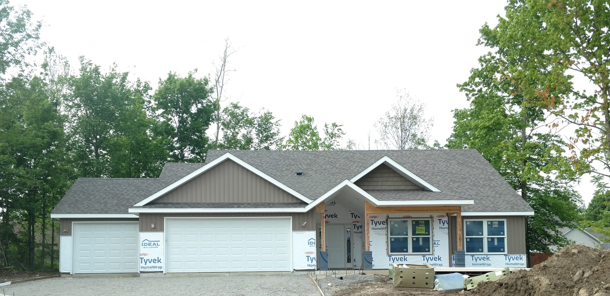 424 Ironwood Lane, Ossian, IN 46777