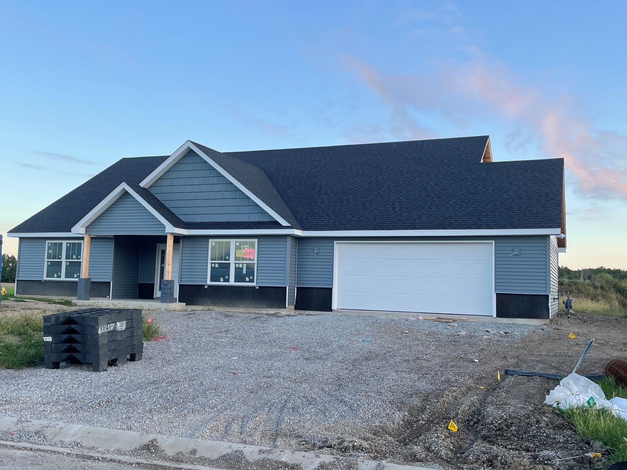 886 Hickory Court, Decatur, Indiana