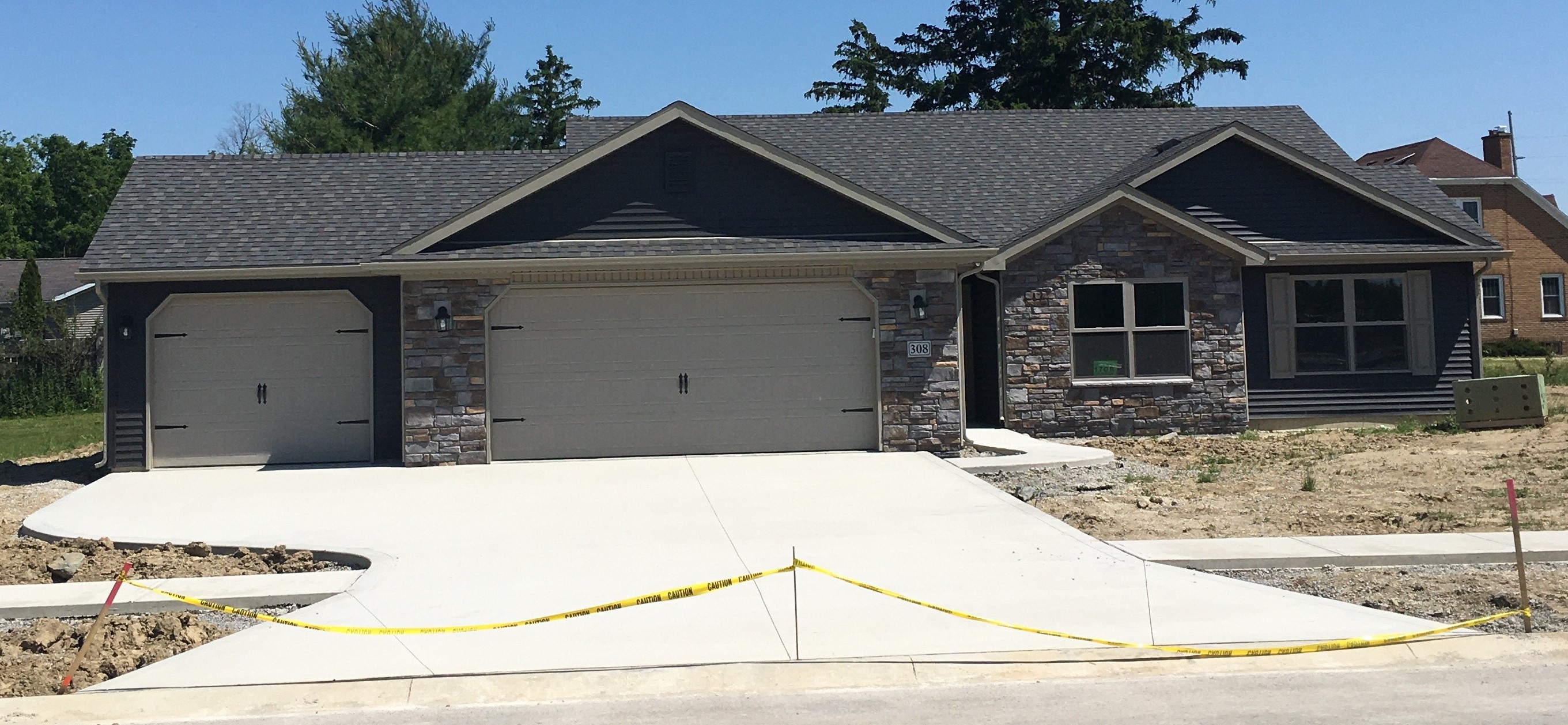 308 W. Orchid Ct, Columbia City, Indiana