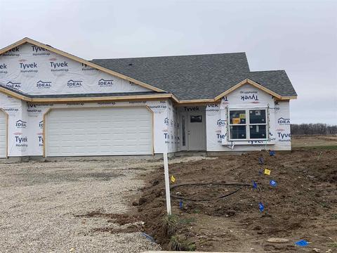 3933 Gussie Ct., Warsaw, Indiana