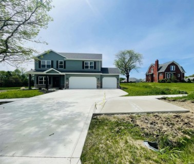 1032 S. St Rd 205, Columbia City, Indiana