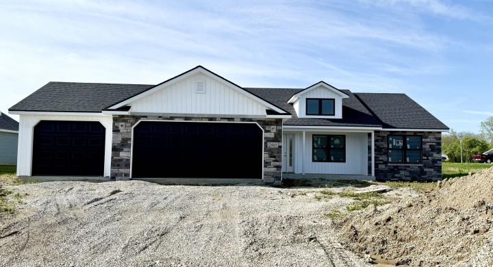 2403 Chandler Way, Auburn, Indiana