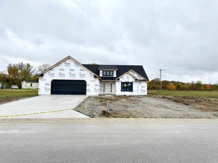 2309 Chandler Way, Auburn, Indiana