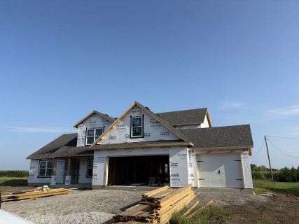 322 N. McNeal Circle, Ossian, Indiana